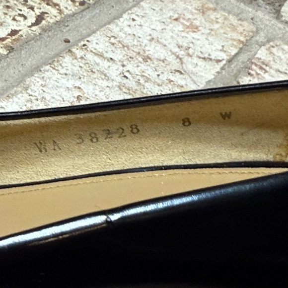 Coach Black Patent Leather Kitten Heels Pointed Toe Size 8 Worn Twice Like New - Picture 7 of 9